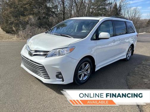 2018 Toyota Sienna XLE Premium
