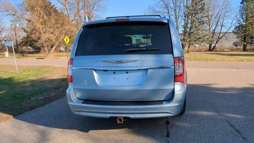 2013 Chrysler Town & Country Touring-L