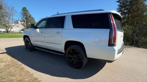 2020 Cadillac Escalade ESV Premium Luxury