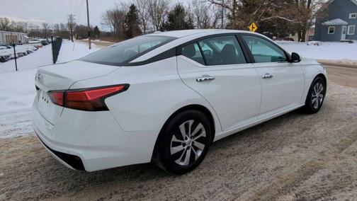 2020 Nissan Altima S FWD