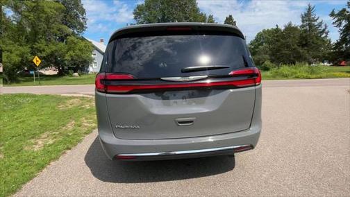 2025 Chrysler Pacifica L