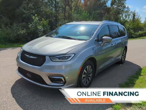2021 Chrysler Pacifica Hybrid Touring L