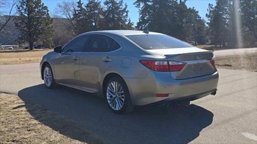 2015 Lexus ES 350 Crafted Line