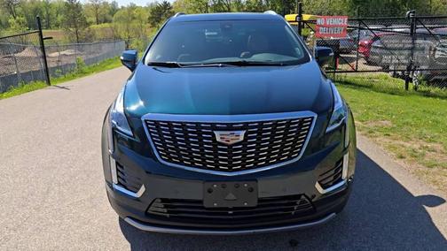 Emerald Lake Metallic 2025 Cadillac XT5 Premium Luxury