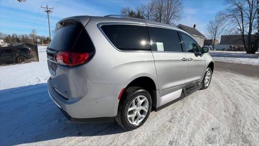 2018 Chrysler Pacifica Touring-L Plus