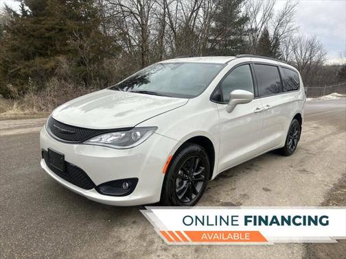 2020 Chrysler Pacifica L
