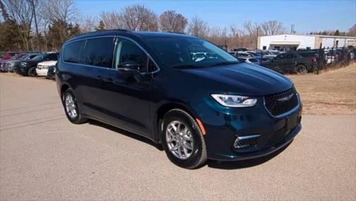 2021 Chrysler Pacifica Touring