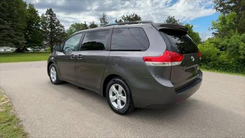 2014 Toyota Sienna LE