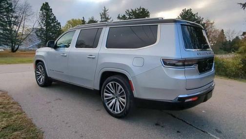 2024 Jeep Grand Wagoneer L Series III 4x4