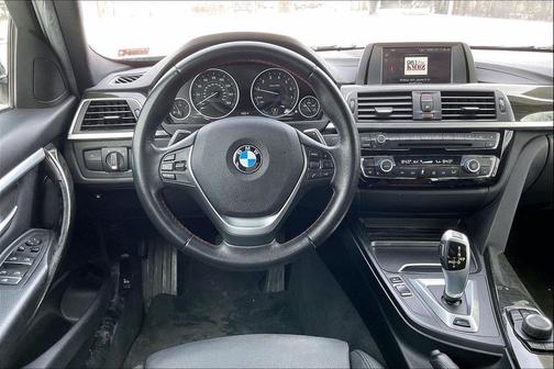 2018 BMW 330e iPerformance