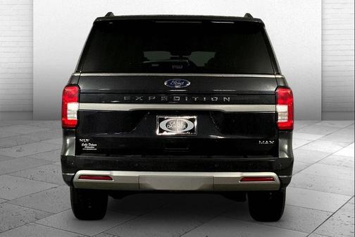 Dark Matter Gray Metallic 2024 Ford Expedition Max XLT