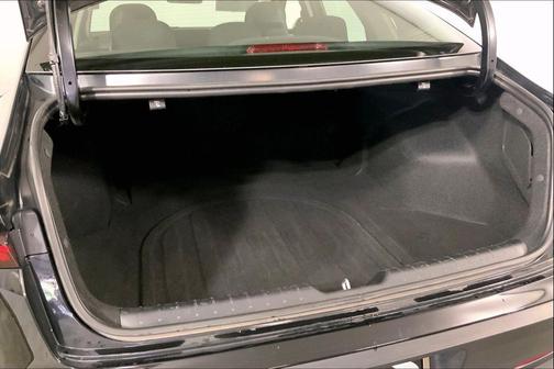Aurora Black Pearl 2025 Kia K4 LXS