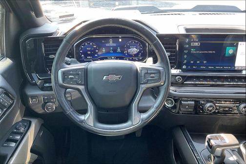 Black 2022 Chevrolet Silverado 1500 ZR2