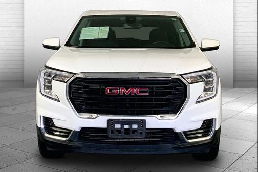 Summit White 2024 GMC Terrain SLE