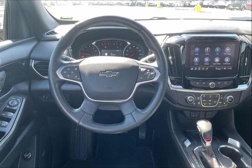 Sterling Gray Metallic 2023 Chevrolet Traverse RS