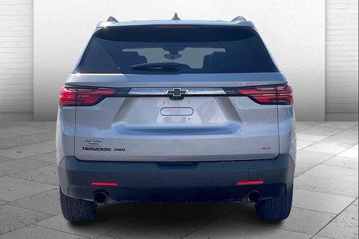 Sterling Gray Metallic 2023 Chevrolet Traverse RS