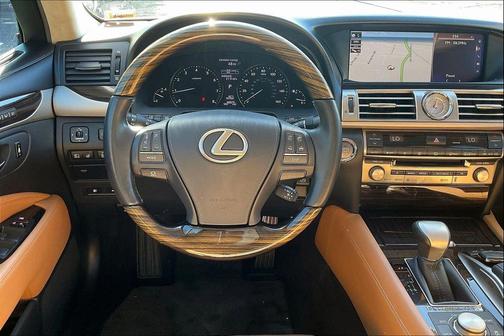 2016 Lexus LS 460 L