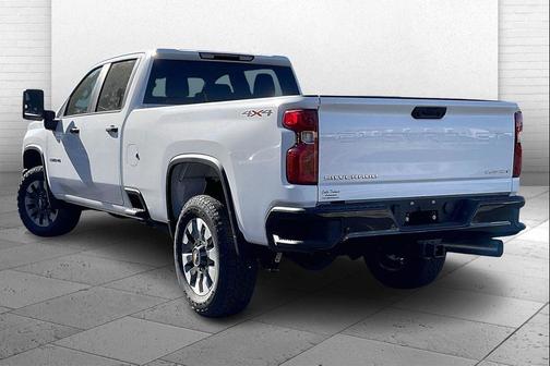 2026 Chevrolet Silverado 2500 Custom