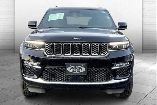 2023 Jeep Grand Cherokee Summit