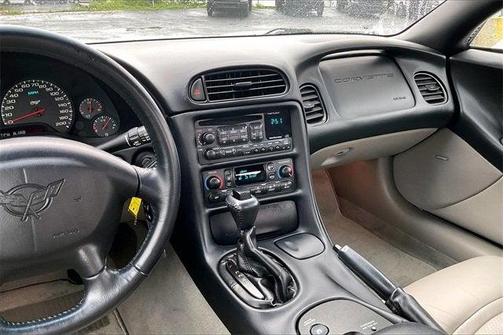 2003 Chevrolet Corvette Base