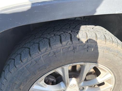 Bright White Clearcoat 2020 Jeep Cherokee Latitude