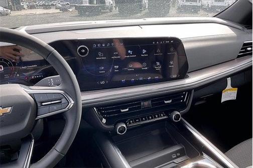 2025 Chevrolet Tahoe LS