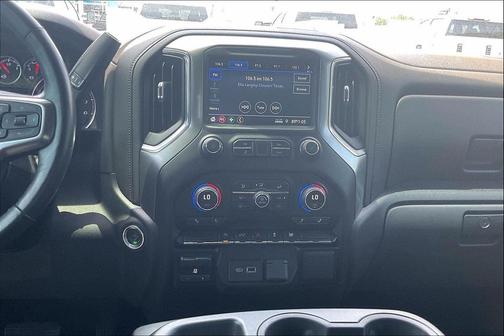 BLACK 2021 Chevrolet Silverado 1500 LT
