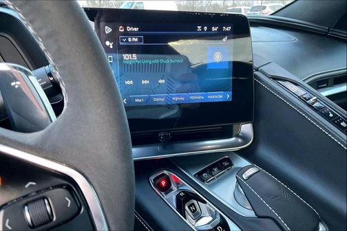 Arctic White 2024 Chevrolet Corvette Stingray w/3LT