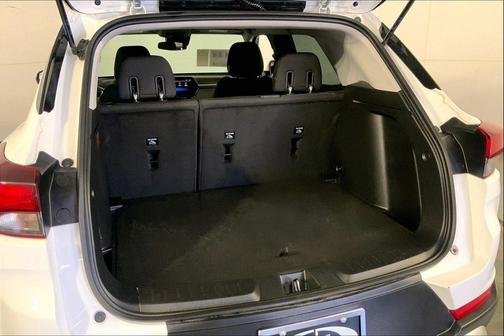 Summit White 2025 Chevrolet Trailblazer LT