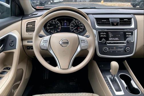2016 Nissan Altima 2.5 S