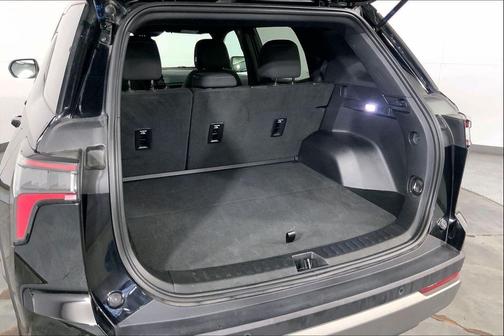 Mosaic Black Metallic 2025 Chevrolet Equinox 1LT