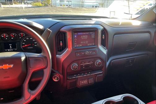 2025 Chevrolet Silverado 1500 Custom