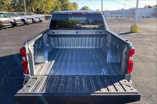 2025 Chevrolet Silverado 1500 Custom