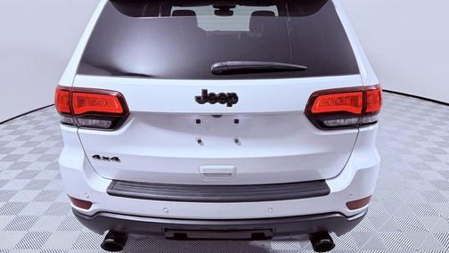 Bright White Clearcoat 2019 Jeep Grand Cherokee Altitude