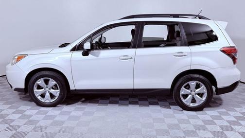 Satin White Pearl 2015 Subaru Forester 2.5i Limited