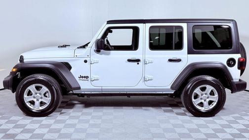 2022 Jeep Wrangler Sport S