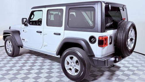 2022 Jeep Wrangler Sport S