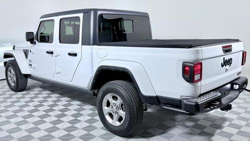 2021 Jeep Gladiator Freedom 4x4