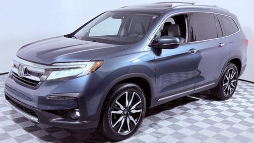 BLUE 2019 Honda Pilot Touring 8-Passenger