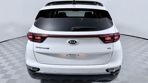 2022 Kia Sportage EX
