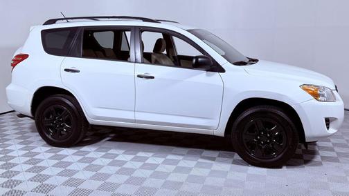 Super White 2009 Toyota RAV4 Base