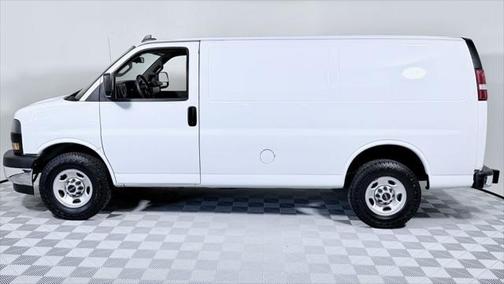 2021 GMC Savana 2500 Work Van