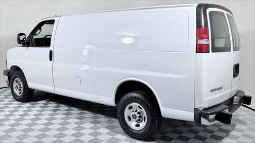 2021 GMC Savana 2500 Work Van