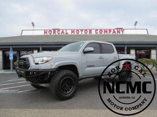 2019 Toyota Tacoma TRD Sport