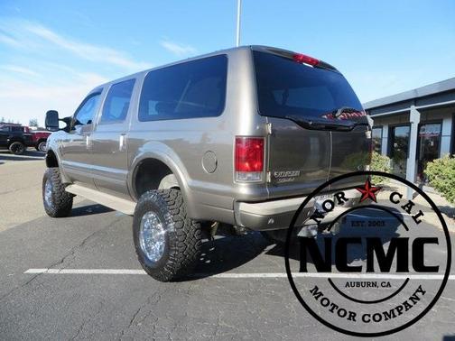 2003 Ford Excursion Limited