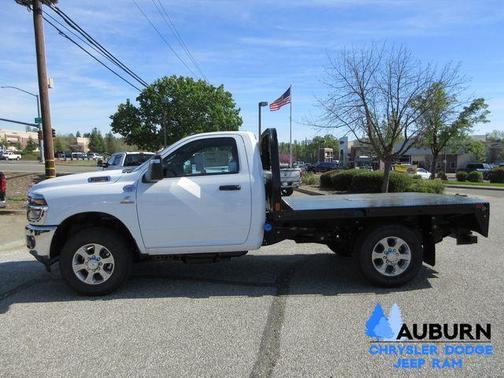 2026 RAM 3500 Tradesman/Big Horn