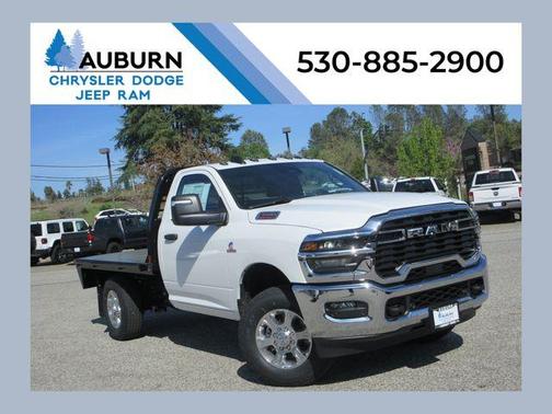 2026 RAM 3500 Tradesman/Big Horn