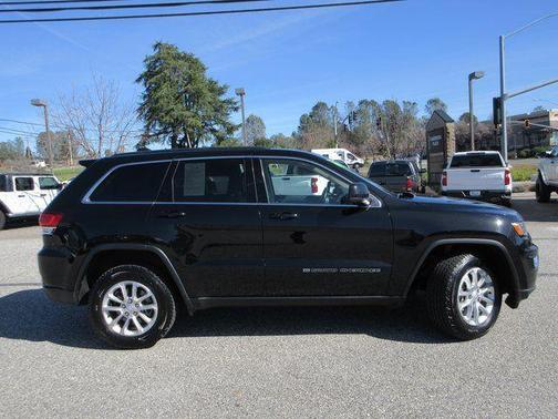 2022 Jeep Grand Cherokee WK Laredo
