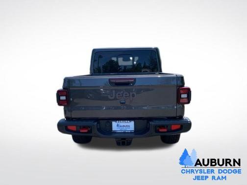 Granite Crystal Clearcoat Metallic 2026 Jeep Gladiator Rubicon