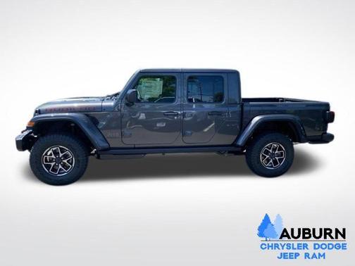 Granite Crystal Clearcoat Metallic 2026 Jeep Gladiator Rubicon